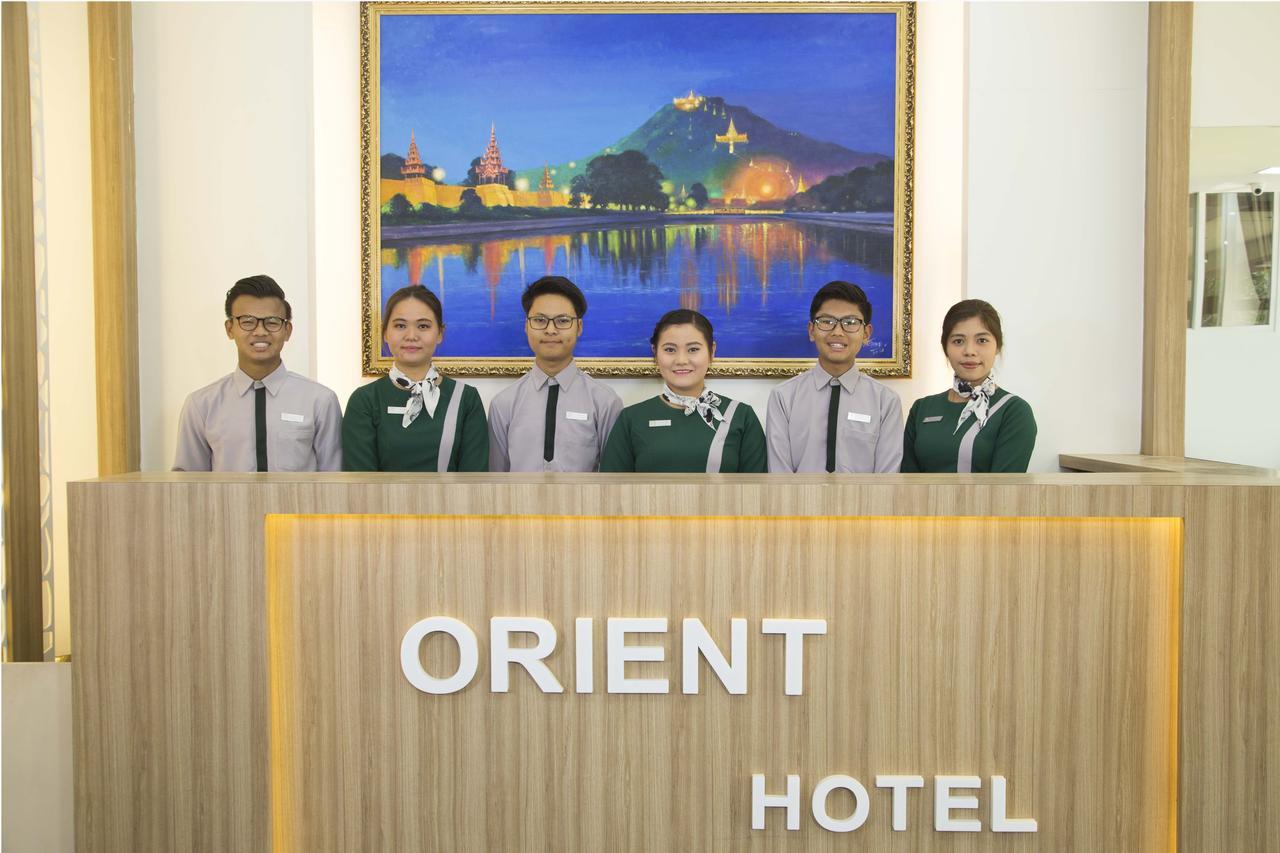 Orient Hotel מנדלאי מראה חיצוני תמונה